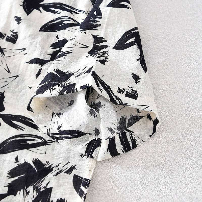 Printed Black And White Short-Sleeved Shirt